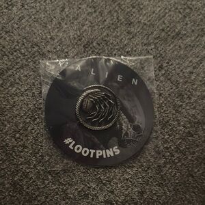 Loot‎ Crate Silver Emblem Jewelry Accessory